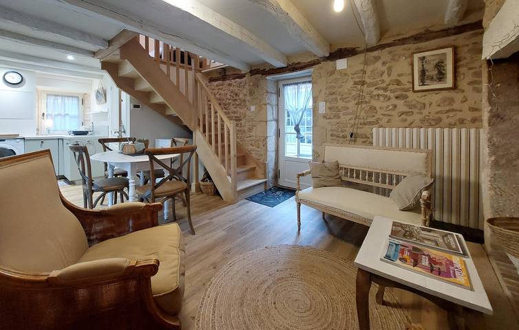 Location de vacances pour 5 personnes, avec jardin et terrasse à Saint-Léon-sur-Vézère - 4