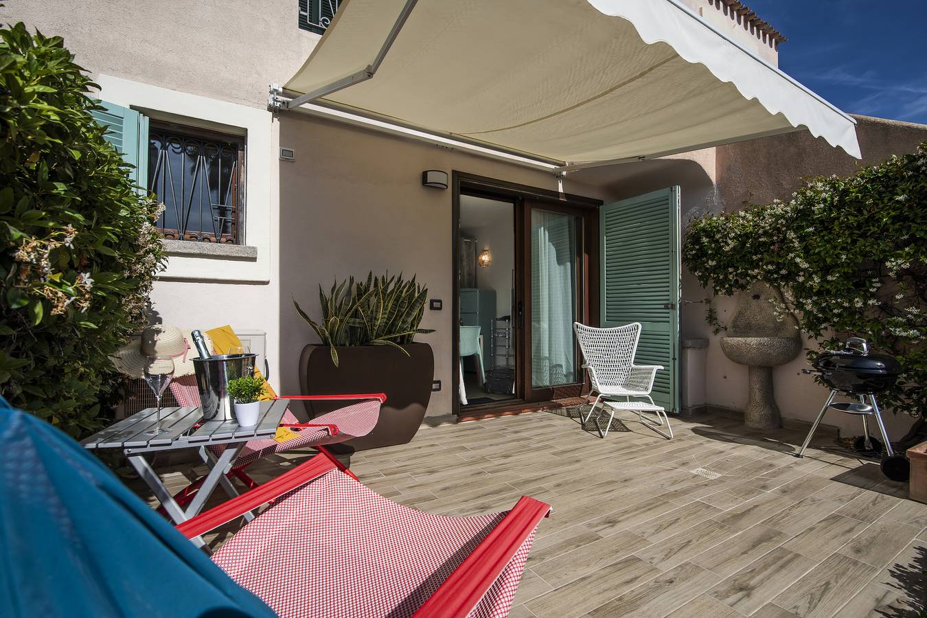 Ganze Wohnung, Mono Le Vele 700m From The Beach in Porto San Paolo, Loiri Porto San Paolo