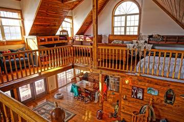 Vacation House for 20 Guests in Norris Lake, Tennessee, Picture 1