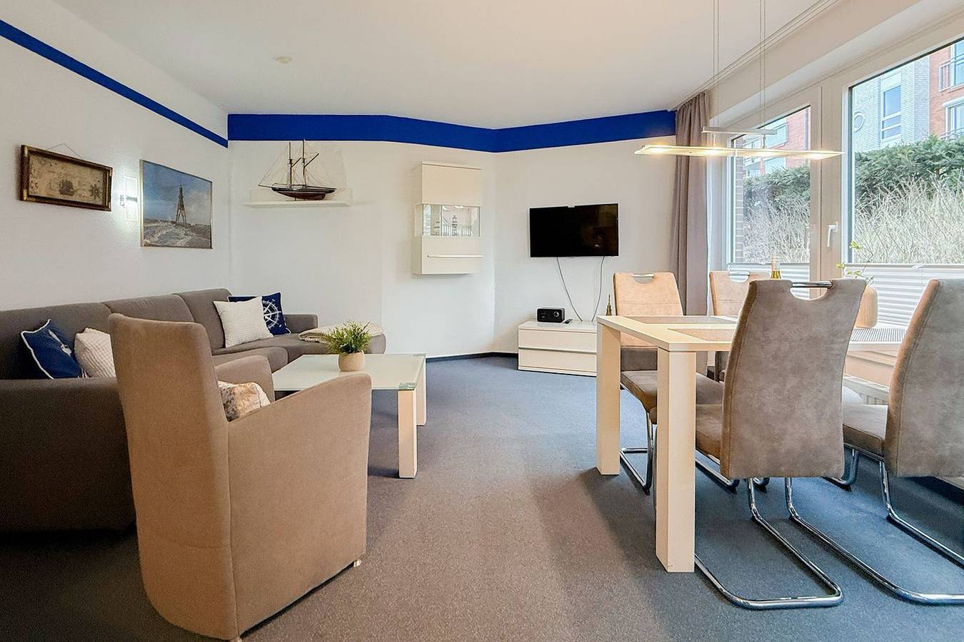 Ganze Wohnung, Ferienwohnung am Duhner Strand mit Balkon, Pool & Sauna, 10 m zum Meer in Duhnen, Cuxhaven