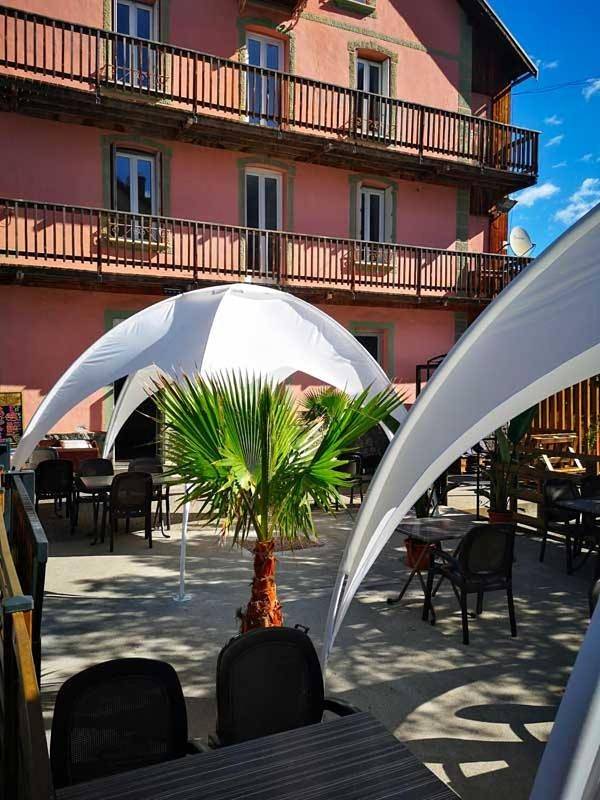 Hôtel pour 4 personnes, avec Terrasse et Vue à L'Argentière-la-Bessée