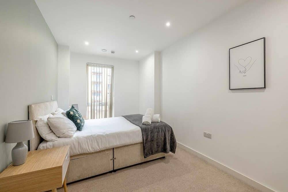 Apartamento entero, 2 Bed @ Slough Station & Parking-London In 20 Mins in Slough, Berkshire