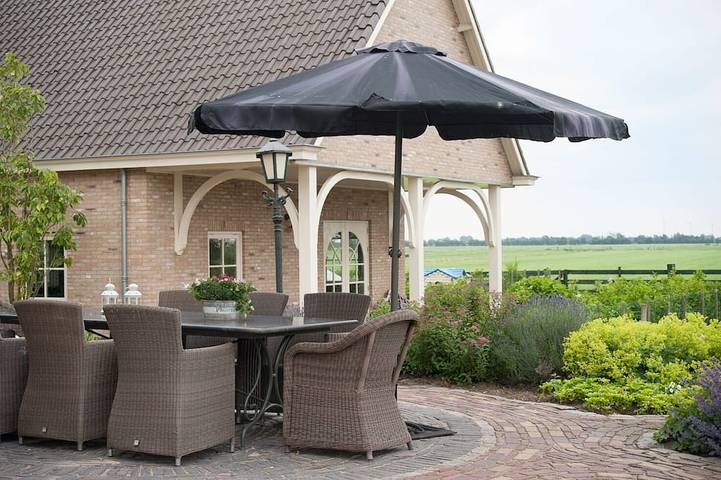 Villa für 10 Personen, mit Garten - 1