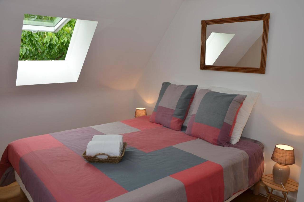 Double or Twin Room with Garden View in Saint-Jacut-de-la-Mer, Région de Dinan