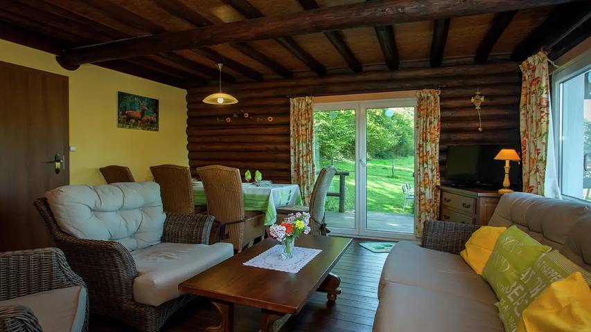 Location de vacances pour 7 personnes, avec jardin à Stavelot - 2
