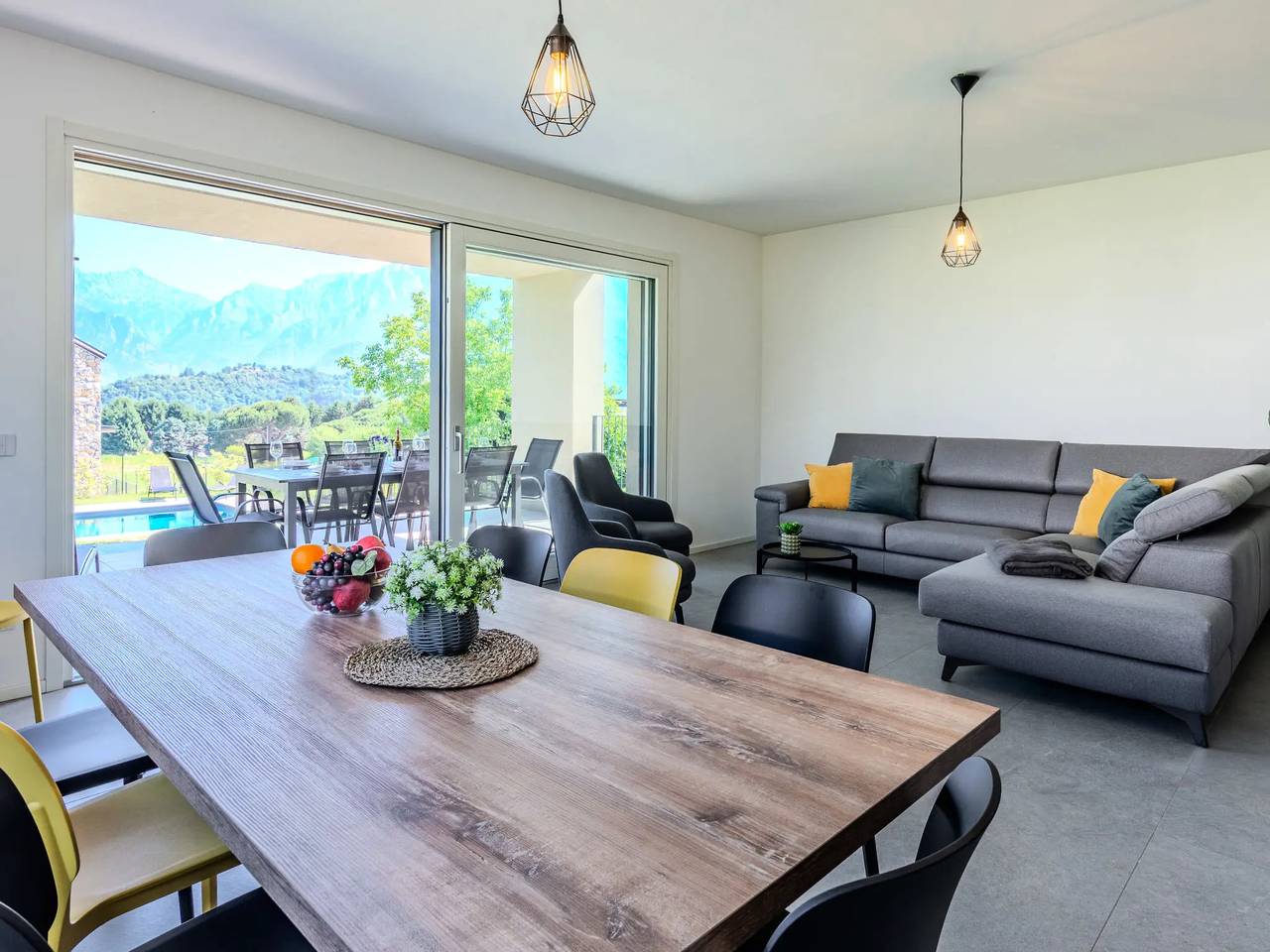 Haus 9 Personen in Colico, Orobie Alpen West