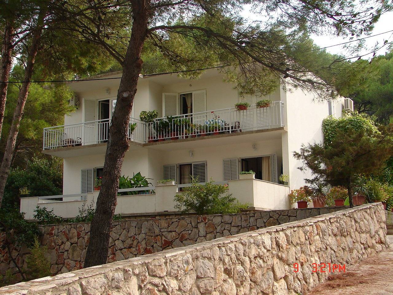 Apartamento entero, Apartamento-estudio con una terraza Jelsa, Hvar As-15073-a in Jelsa, Hvar (isla)
