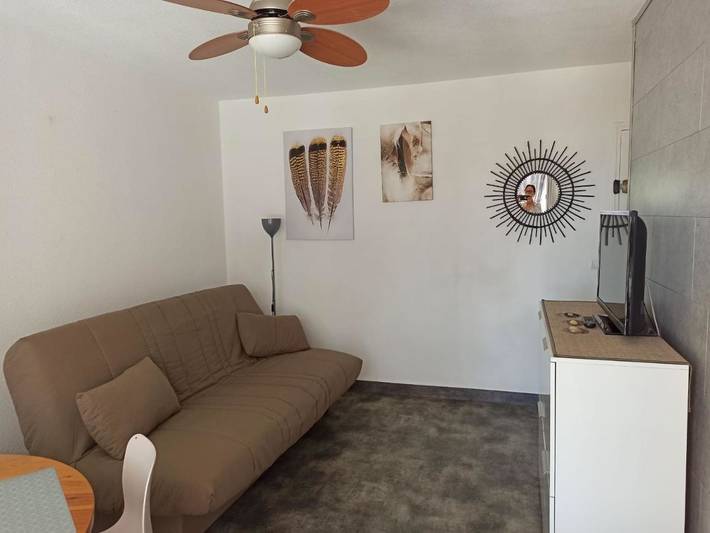 Gîte pour 4 personnes, avec terrasse dans Plage Robinson - 2