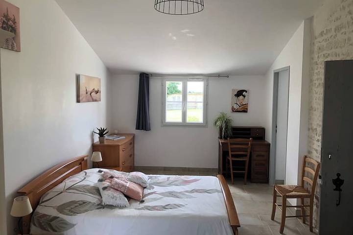 Location de vacances pour 5 personnes, avec terrasse et jardin à Marans - 3