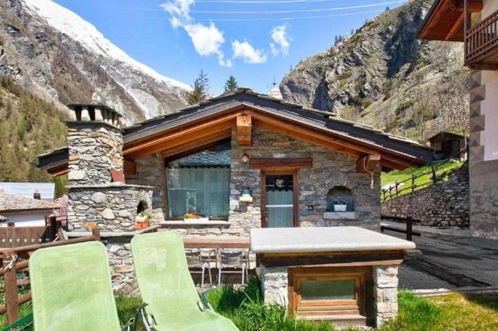 Casa de vacaciones para 3 personas, con Balcón y Terraza además de Jardín y Vistas en La Thuile