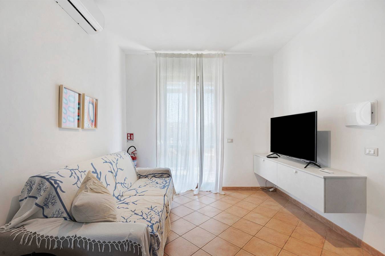 Casa vacacional 'A Casa Di Titti' con vistas a la montaña, Wi-Fi y aire acondicionado in Spiaggia Attrezzata per disabili, San Vito Lo Capo