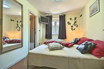 Villa für 10 Personen in Poreč, Grad Poreč, Bild 2