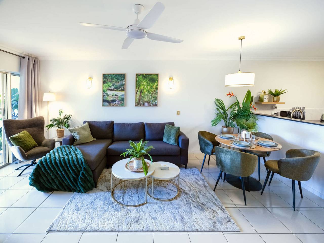 Entire apartment, Leaf   Luxe - 9 Pools  Bbq   Gym in Parramatta Park, Cairns