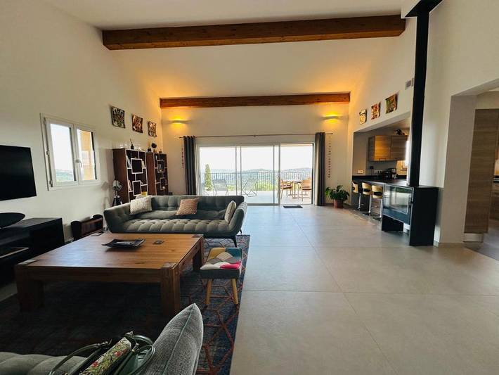 Location de vacances pour 6 personnes, avec jardin et vue à Spéracèdes - 2