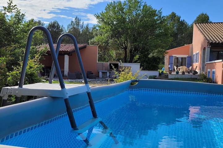 Casa de vacaciones para 5 personas, con jardín, Se admiten mascotas - 1