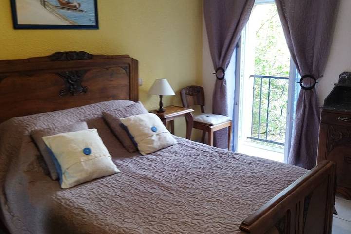 Location de vacances pour 4 personnes, avec jardin ainsi que terrasse et jacuzzi à Vaureilles - 2