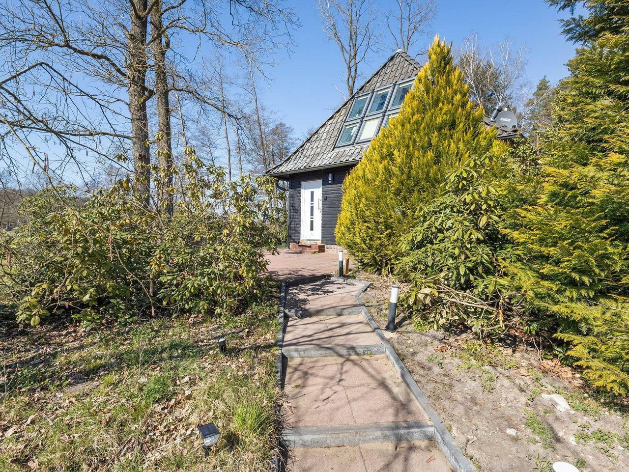 Ganze Ferienwohnung, Hof Heideglück, Ferienwohnungen - Fewo,110 m²,Schlafcouch,Dz,Zz,Du/Wc,Og Waldsuite in Schneverdingen, Landkreis Heidekreis