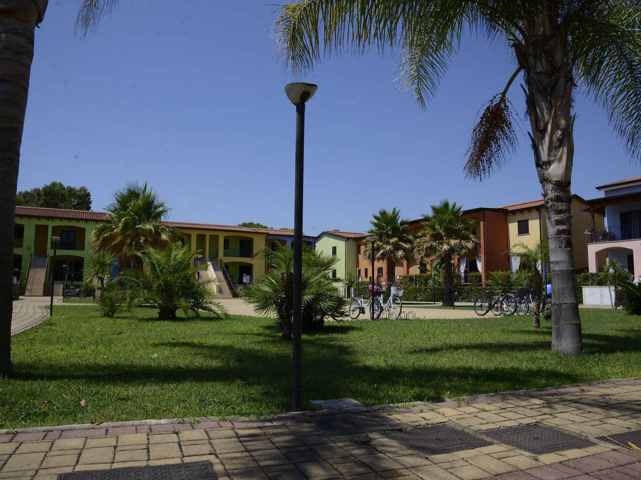 Apartamento entero, Wohnung 'Artemide' mit Infinity-Pool in Policoro, Golfo de Tarento