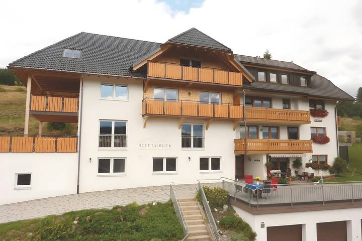 Appartement entier, Haus Hochtalblick – Appartement 5 étoiles Oren au rez-de-chaussée, avec Wi-Fi et Dreiwelten-Card incluse in Bernau im Schwarzwald, Forêt-Noire du Sud