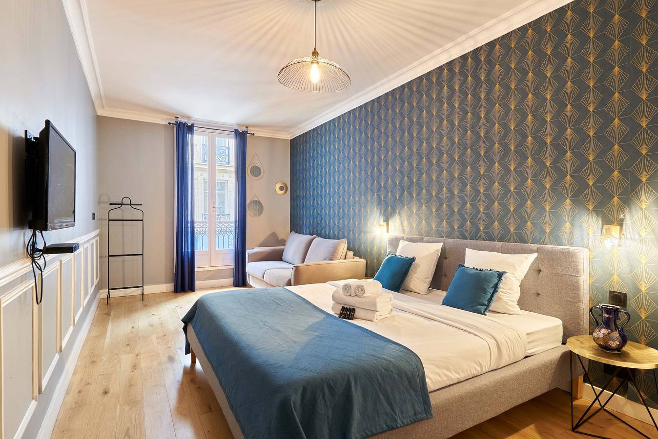 Appartement entier, Appartement de vacances pour 8 personnes in Paris, Île de France