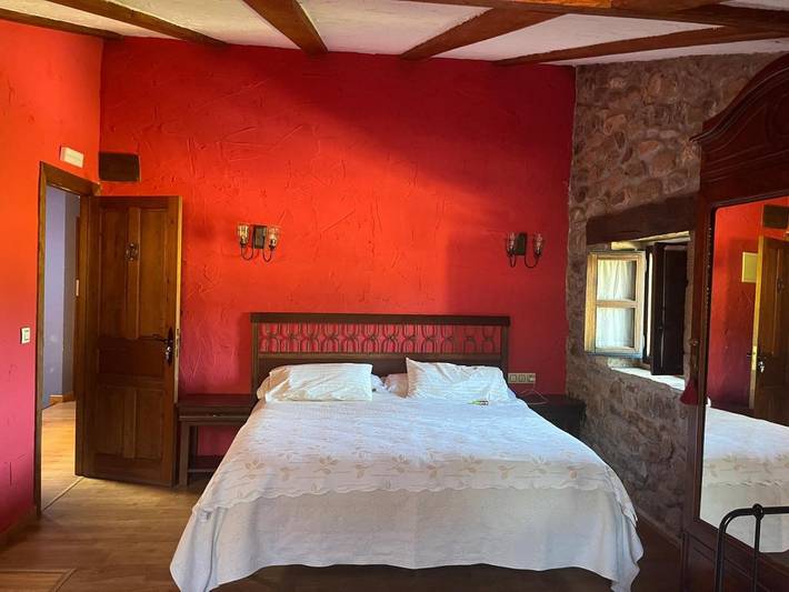Casa rural para 2 personas, con Jacuzzi además de Terraza y Jardín en Valle de Iguña - 4