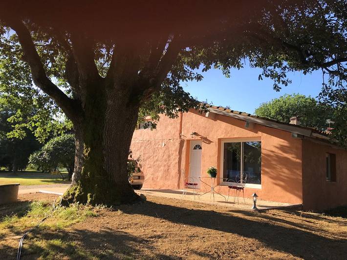 Gîte pour 2 personnes, avec jardin ainsi que piscine et terrasse dans le Gers - 4