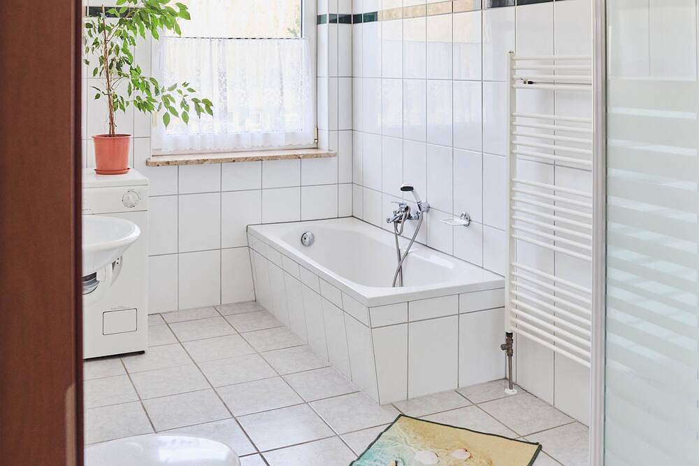 Ganze Wohnung, Fewo Marina - Silberseehaus in der Freizeitoase Mortka in Lohsa, Lausitzer Seenland