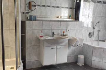 Ferienhaus für 2 Personen in Bad Zwischenahn, Nordseeküste, Bild 3