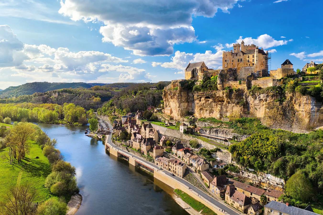 Hogar móvil 3 estancias 4/6 Personas in Badefols-sur-Dordogne, Périgord Pourpre