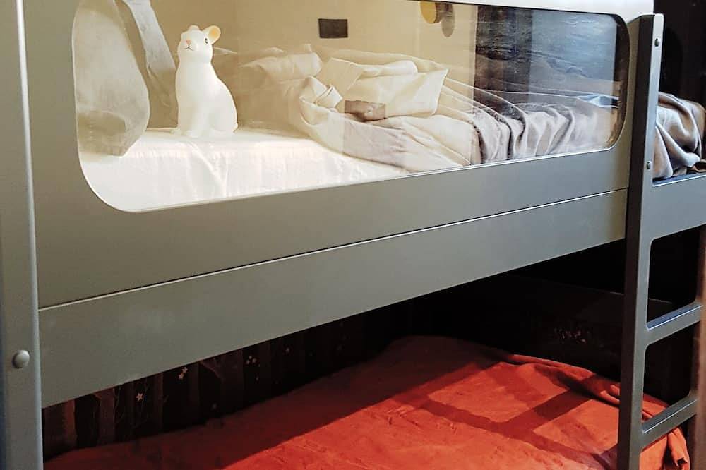 Ganze Wohnung, 80 m2, ski in / out center Alpe d'huez, luxury 8p 3bdrm 3bathroom 3 terraces with fireplace Spot in Huez, Nationalpark Écrins