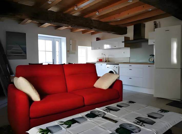 Location de vacances pour 4 personnes, avec piscine ainsi que terrasse et jardin, animaux acceptés à Asnières-la-Giraud - 4