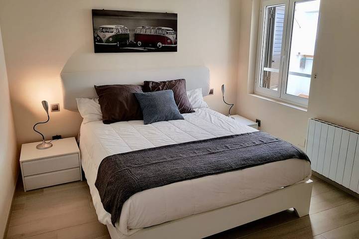 Ganze Wohnung, Salou hervorragende klimatisierte Wohnung 1. Linie, direkter Zugang zum Meer in Salou, Costa Dorada