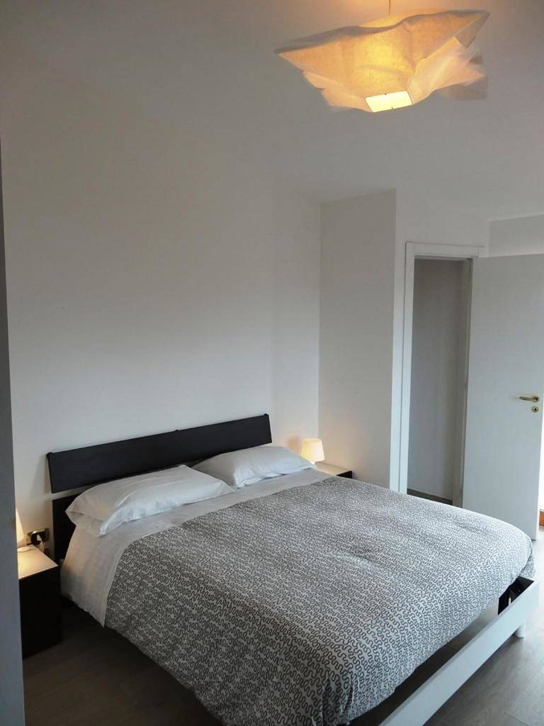 Single Room in Pontecagnano Faiano, Costa tirrenica Campania