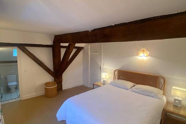 Location de vacances pour 8 personnes, avec terrasse et jardin, animaux acceptés à Festalemps - 2