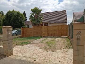 Gîte pour 3 personnes, avec jardin, animaux acceptés à Saint-Pryvé-Saint-Mesmin