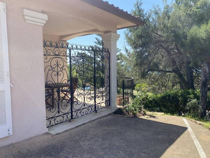 Gîte pour 4 personnes dans Plage Cala Rossa - 2