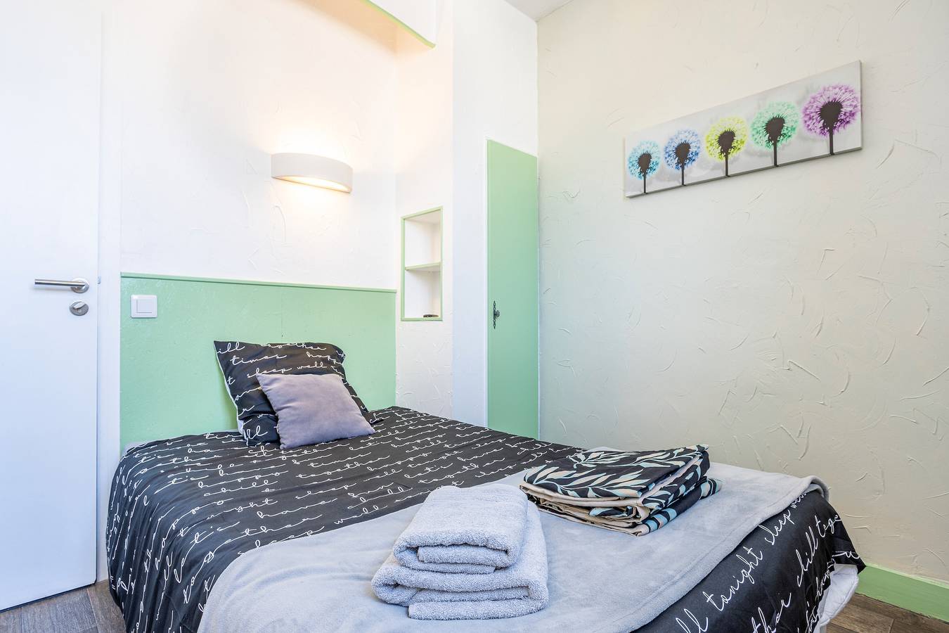 Chambre 'N°05' avec Wi-Fi in Chantonnay, Région de La Roche-sur-Yon