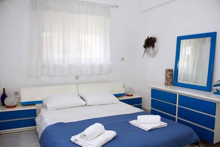 Marina Beach House in Lothiarika Beach of Lindos (Pefkos area) in Lardos (Gemeente), Rhodos
