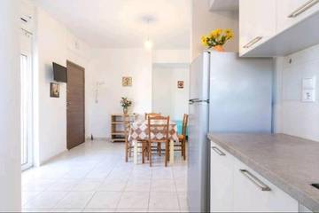 Ferienwohnung für 2 Personen, mit Terrasse in Pitsidia