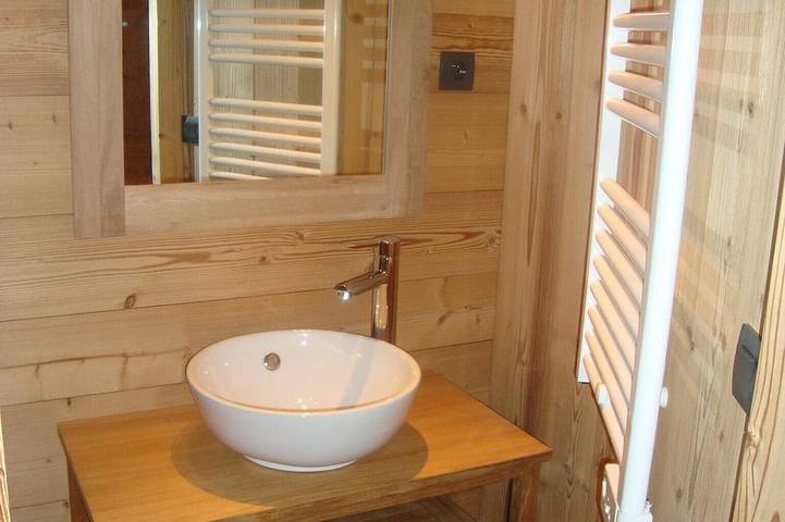 Chalet pour 6 personnes, avec jardin ainsi que jacuzzi et balcon à Sixt-Fer-à-Cheval - 4