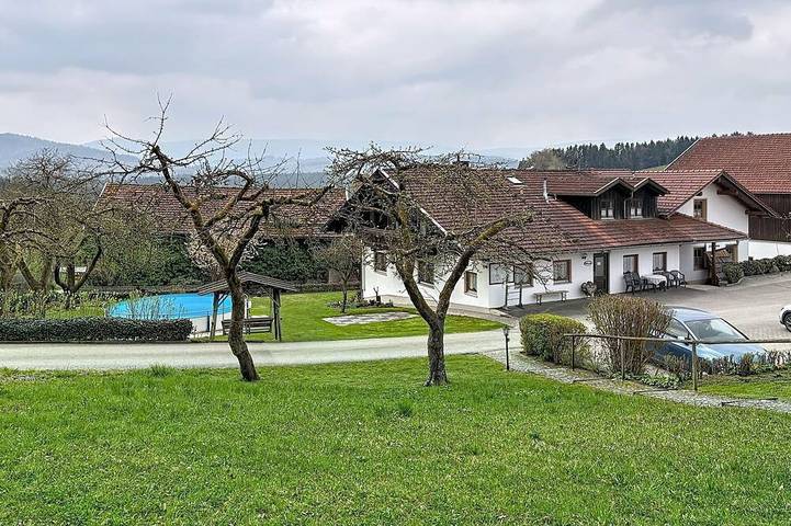 Bauernhof für 3 Personen, mit Garten und Pool