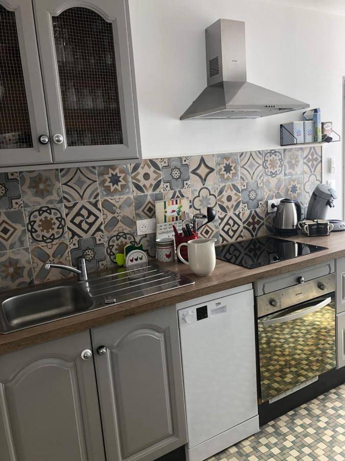 Location de vacances pour 6 personnes, avec piscine ainsi que jardin et bassin pour enfant à Longué-Jumelles - 2