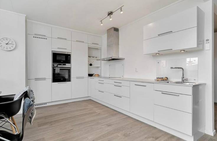 Gîte pour 9 personnes, avec vue et jardin dans Narvik - 4