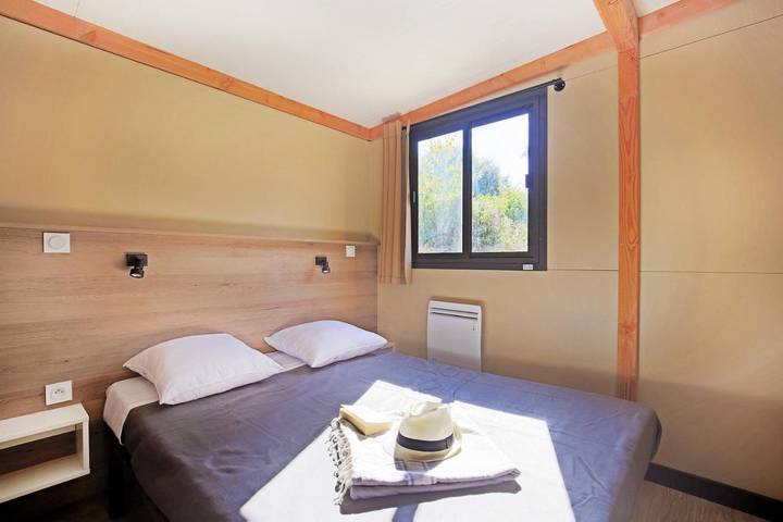 Location de vacances pour 5 personnes, avec terrasse et piscine, animaux acceptés à Beaulieu-sur-Dordogne - 4