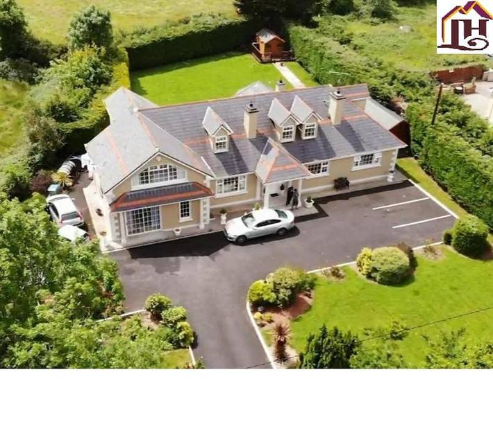 Bed & breakfast, with Terrace and Garden as well as View in Tralee