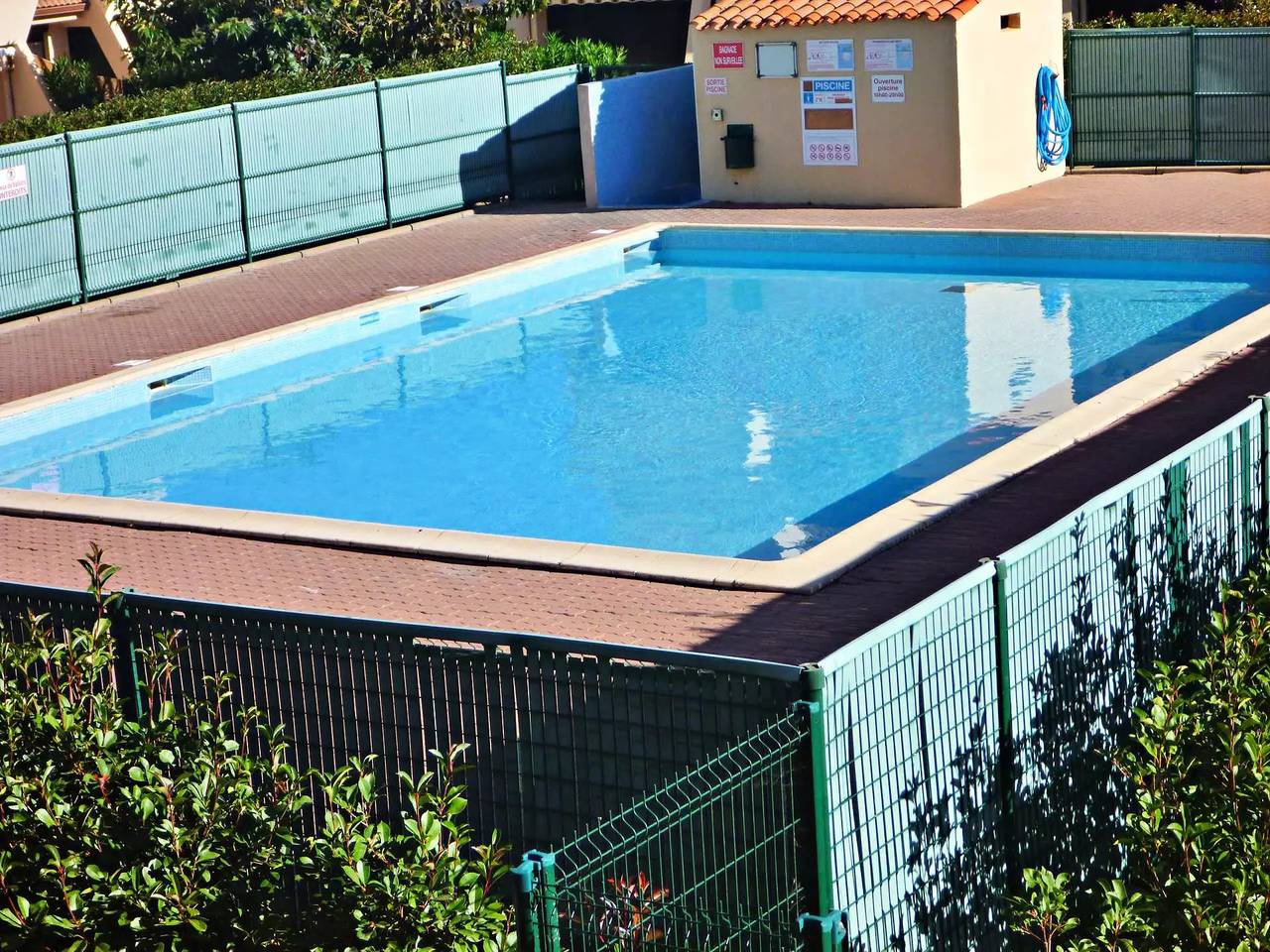 Ganze Wohnung, In Residenz mit Pool und direktem Zugang zum Strand in Marseillan, Mittelmeerküste (Frankreich)