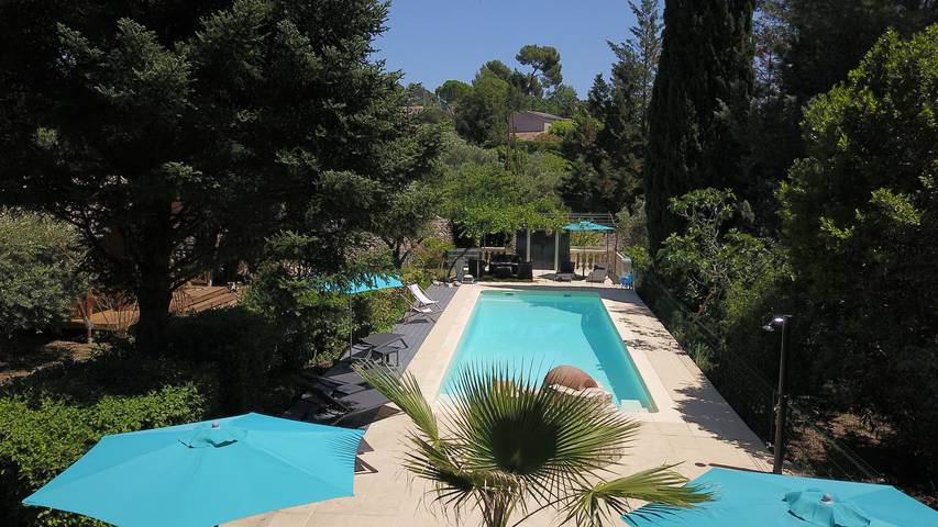Gîte pour 22 personnes, avec piscine, adapté aux familles à Draguignan - 3