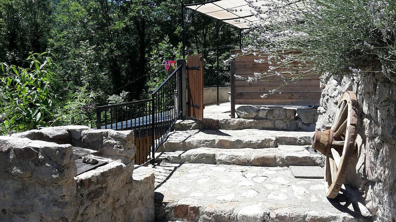 Gîte du Quer in Ercé, Parc naturel régional des Pyrénées ariégeoises