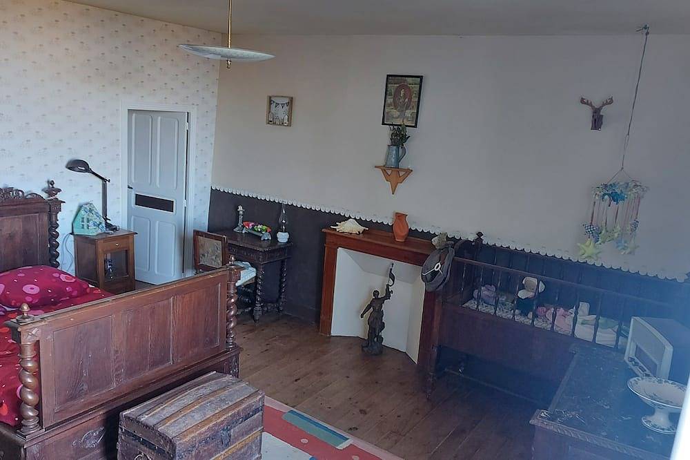 Loue chambre dans charmant village du Lauragais. in Saint-Félix-Lauragais, Lauragais