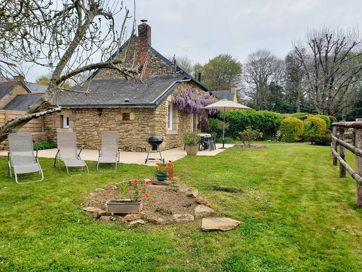 Gîte pour 5 personnes, avec jardin ainsi que terrasse et piscine en Bretagne - 4